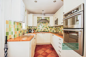 Photo 13- click for photo gallery